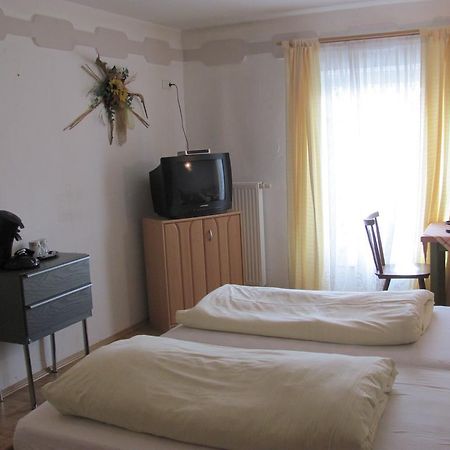 Hotel Negele Hohenfurch المظهر الخارجي الصورة