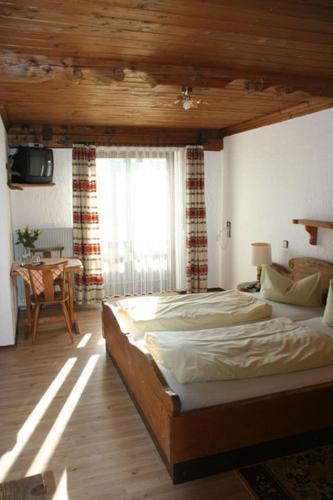 Hotel Negele Hohenfurch المظهر الخارجي الصورة