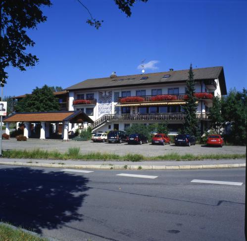 Hotel Negele Hohenfurch المظهر الخارجي الصورة